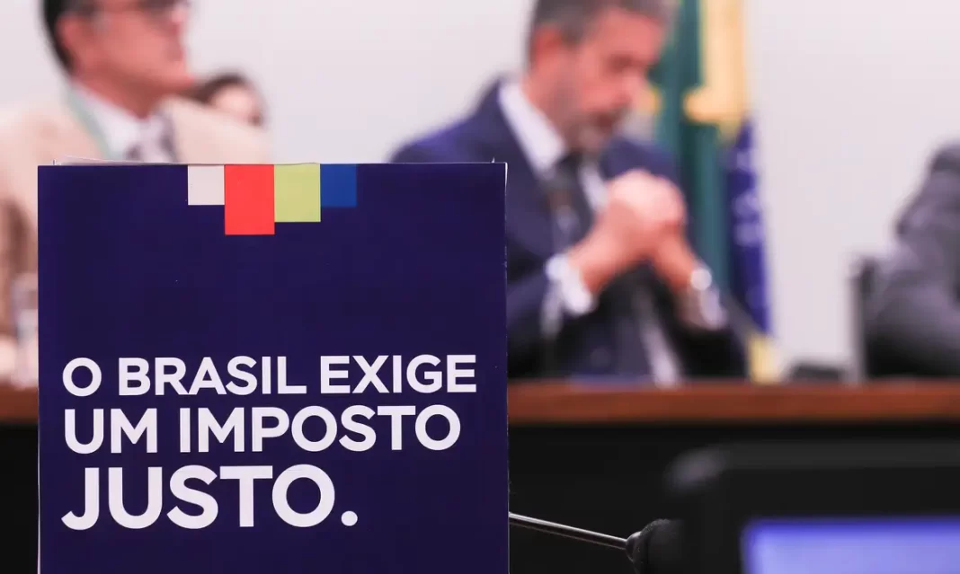 Organizações sociais pedem justiça tributária para população negra (Foto: Lula Marques/Agência Brasil) Organizações sociais pedem justiça tributária para população negra (Foto: Lula Marques/Agência Brasil)